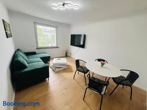 Image of Entire House l 12 Beds l 8 Room l Floor-Heating l WiFi
