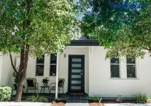 Image of Just book it! Ruby - a spacious house in the CBD