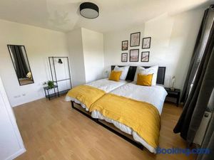 Image of Modern 4 Zi Rooms Netflix, Wifi, Parken CasaLuna85