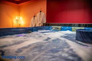 Image of La Parenthèse Numéro 6 - Jacuzzi Reims