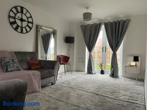 Image of 2 Bedroom House with Garden In Walsall