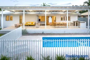 Image of Amira Beach House - air conditioned, pool, walk to beach & cafes