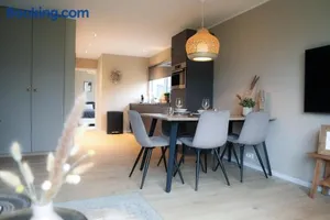 Image of Stijlvol ingerichte bungalow aan de Westerschelde