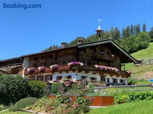 Image of Reitstall Henntalhof