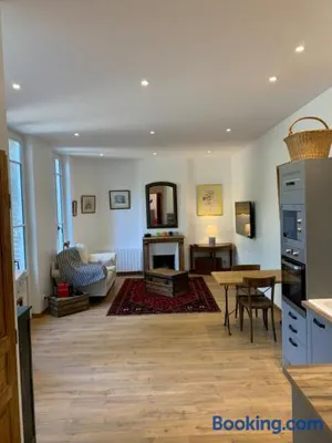 Image of CHEZ PAUL