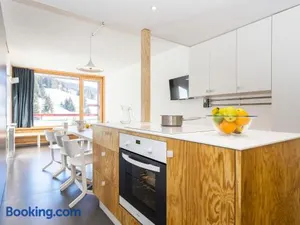 Image of Appartement Rénové, Ski aux Pieds, Sud, 2 Balcons, 3 Pièces + Cabine, Village du Charvet, Arc 1800 - FR-1-346-317