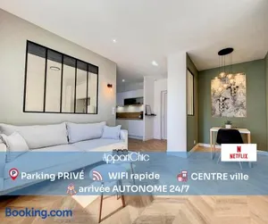 Image of AppartChic - appartement standing - plein Centre & Parking privé