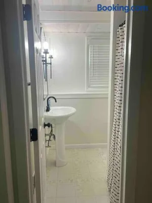 Image of 2023 Remodeled 4bed/2bath Home!