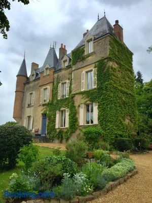 Image of France Petit Château