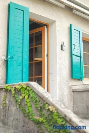 Image of Charming Vinyard House - Lake Geneva