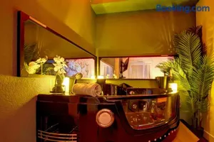 Image of Love Room - Balnéo - Insolite- Détente