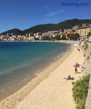 Image of VIEILLE VILLE D AJACCIO de 1 a 4 PERs A 300M DU PORT ET A 15 MN DE LAEROPORT PROCHES DE PLUS BELLES PLAGES ET TTES COMMODITES A PROXIMITE