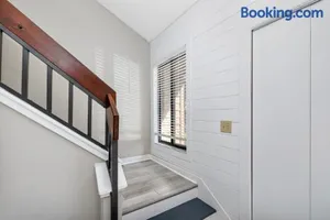 Image of Courtside Villas 865