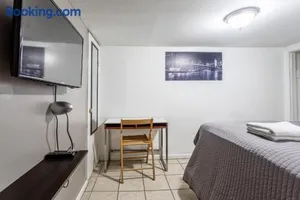 Image of Best Room To Visit NYC-Subway Access