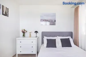 Image of Make Yourself Feel at Home in 2BR I Free Parking
