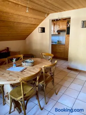 Image of Les Azalées 6