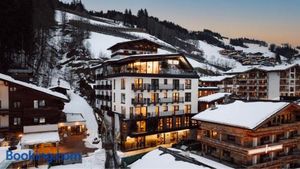 Image of Hotel VIEW - incl Joker Card in Summer