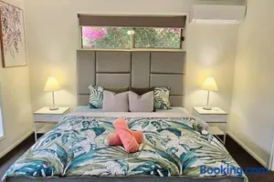 Image of Relaxing Hamptons Style Home In Forest Lake