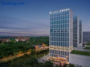 Image of LanOu International Hotel Rizhao University Town