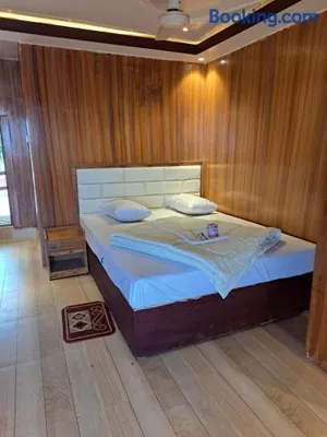 Image of Sandy Beach Resort & Restaurant