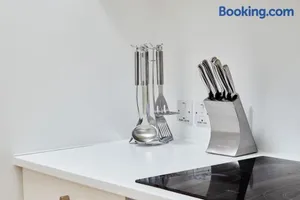 Image of Swanky city centre apartment