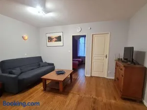 Image of Charmant Gîte au Cœur d'Haraucourt - Proche de Nancy, Jardin Privatif, Wifi, Parking Gratuit - FR-1-584-22