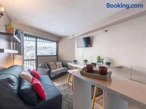 Image of Appartement cosy pour 4, proche pistes Saint-Lary Pla d'Adet - FR-1-296-333
