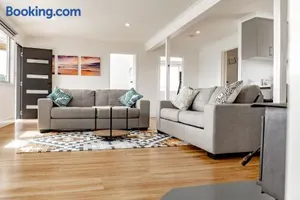 Image of Georges Bay Bungalow - Home