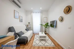 Image of Pertinax Cosy 2 pièces au coeur du centre ville de Nice AC