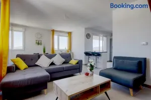 Image of T3 Duplex avec parking et balcon à Euromed