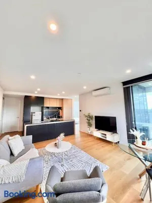 Image of Ivanhoe Apartment 2Bed 2Bath with Balcony City View