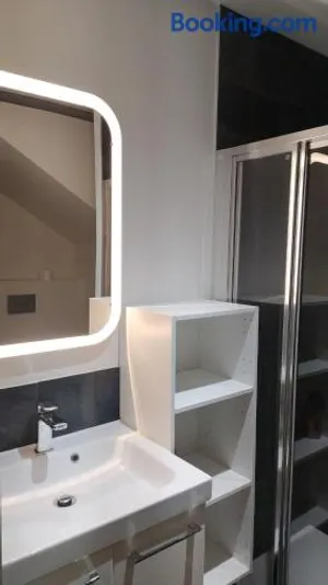 Image of Appartement rénové 1 chambre centre historique