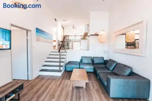 Image of Inner City Oasis