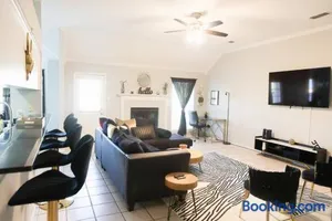 Image of TX Getaway PS5-Xbox, GameRoom, BBQ, Attractions