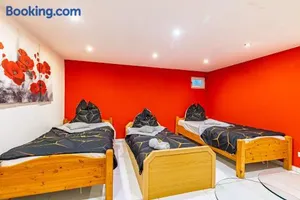 Image of Ruhig gelegenes Reihenhaus Nähe Europapark & Messe, Haustiere kostenlos für Familien und Geschäftsreisende, Rechnung auf Anfrage möglich