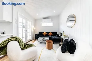 Image of Urban Getaway Ipswich W Cottage