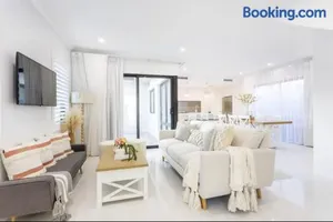 Image of East Vic Park Luxe New Home