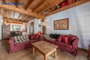 Image of Spacious loft on pedestrian street with views