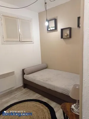 Image of studio climatisé, 50 m de la prom, Wifi
