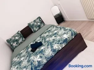 Image of Logement entier chambre+salon + jardin & terrasse