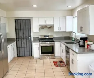 Image of Spacious 4BR Backyard Fireplace BBQ