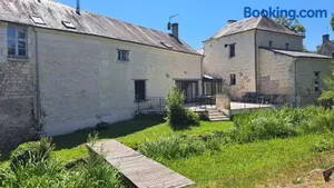 Image of Belle demeure avec piscine à Bourgueuil 5 ch/10 p