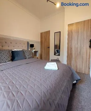 Image of Modern & Bright, G/F, 1BR APT. Real Hidden Gem