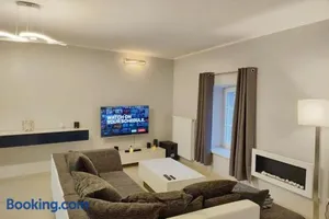 Image of Modern 3 bedroom apartment near Useldange castle
