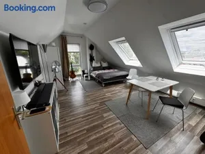 Image of Gemütliche helle Dach-Wohnung in Frankfurt