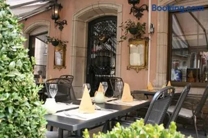 Image of Le Pavillon