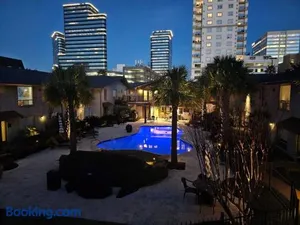 Image of Walking Distance to Galleria 2BR 2BA Trendy Condo