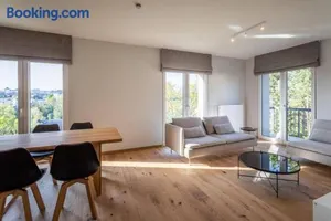 Image of Renovated 2 Bedroom Apartment with Parking & AC