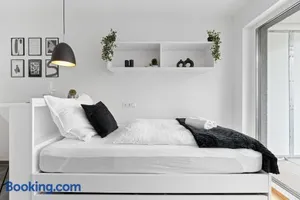 Image of Modern, Zentral, Homeoffice, Netflix