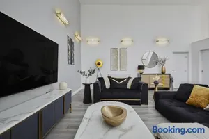 Image of Hayy Luxury Homes Near Bradford City Centre